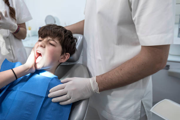 Best Emergency Orthodontic Services in La Cygne, KS